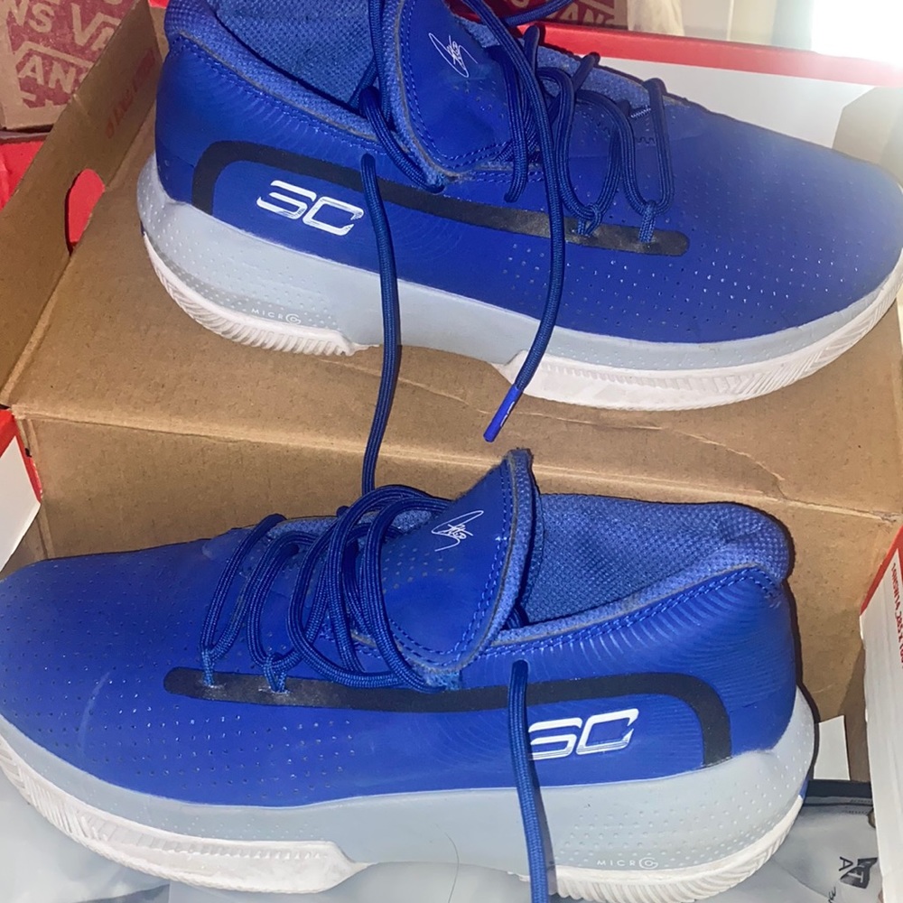 Under Armour Blue 3C Basketball Shoes